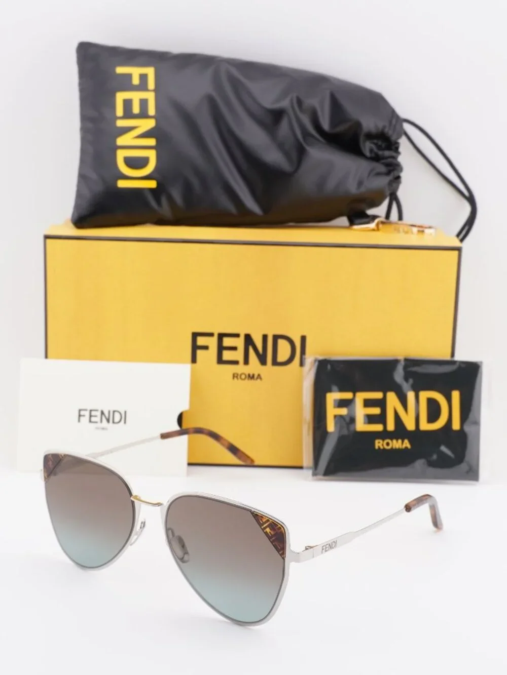 Fendi FE40189U 16F Aviator Sunglasses - Palladium / Brown